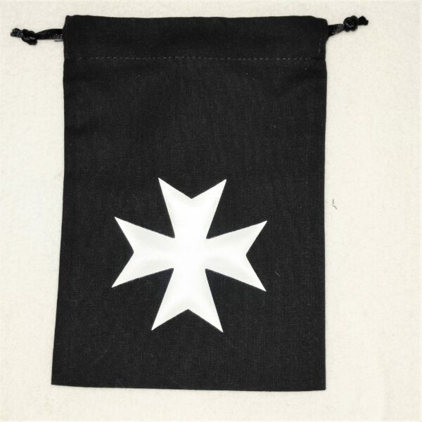 Bourse à dés plate noire - motif croix des Templiers blanc