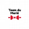 flex thermocollant nœud papillon rouge surmonté du texte Team du marié en noir