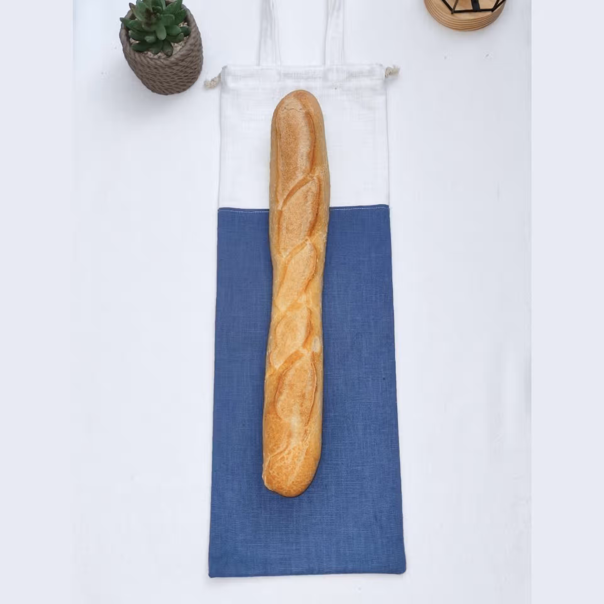 sac à pain bicolore bleu avec baguette