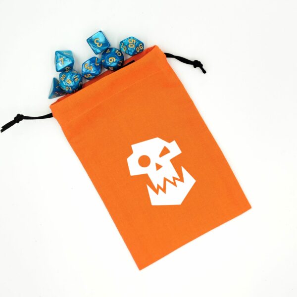 Bourse à dés orange avec flex thermocollant Ork blanc et un set de dés de jeu de rôle