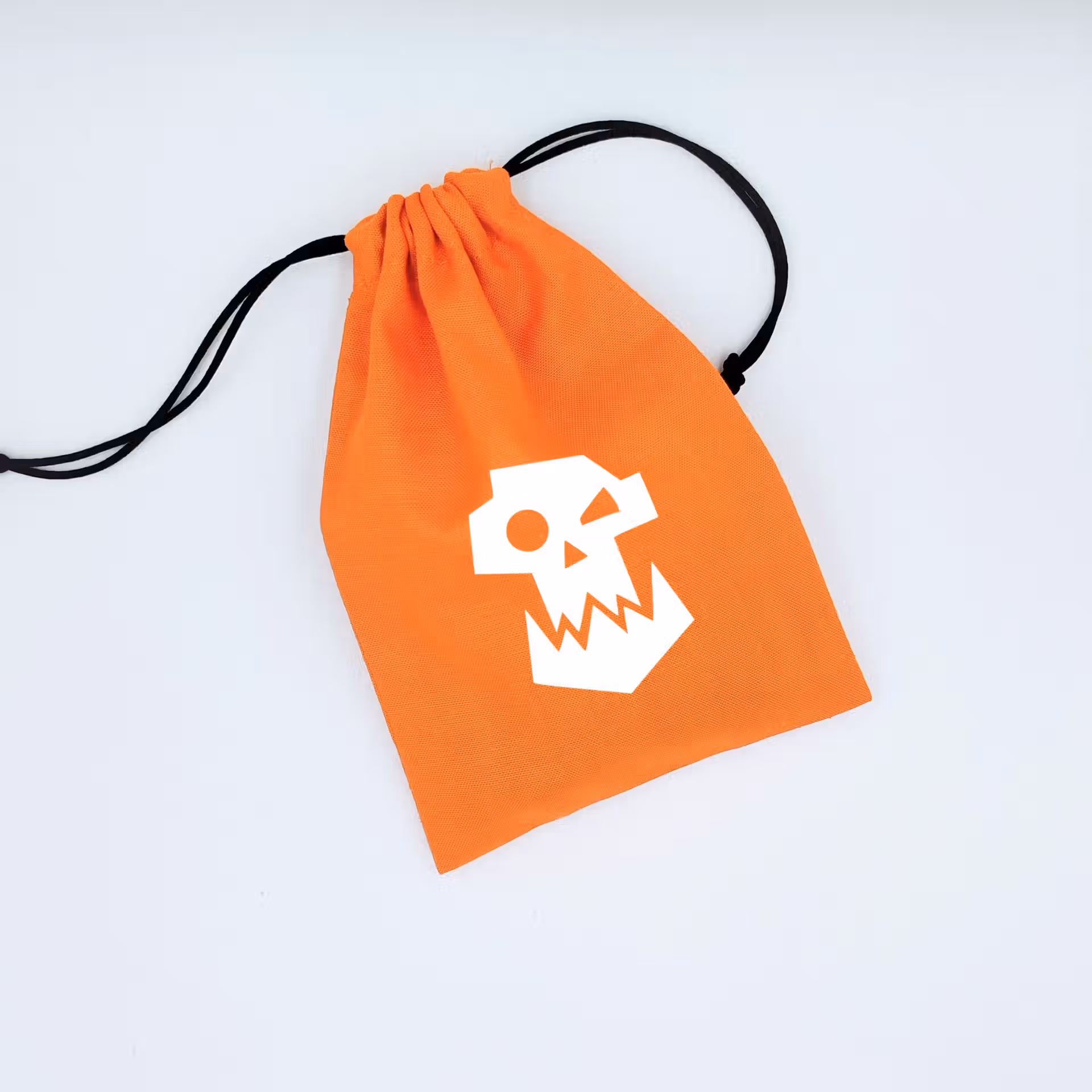 Bourse à dés orange avec flex thermocollant Ork blanc fermée