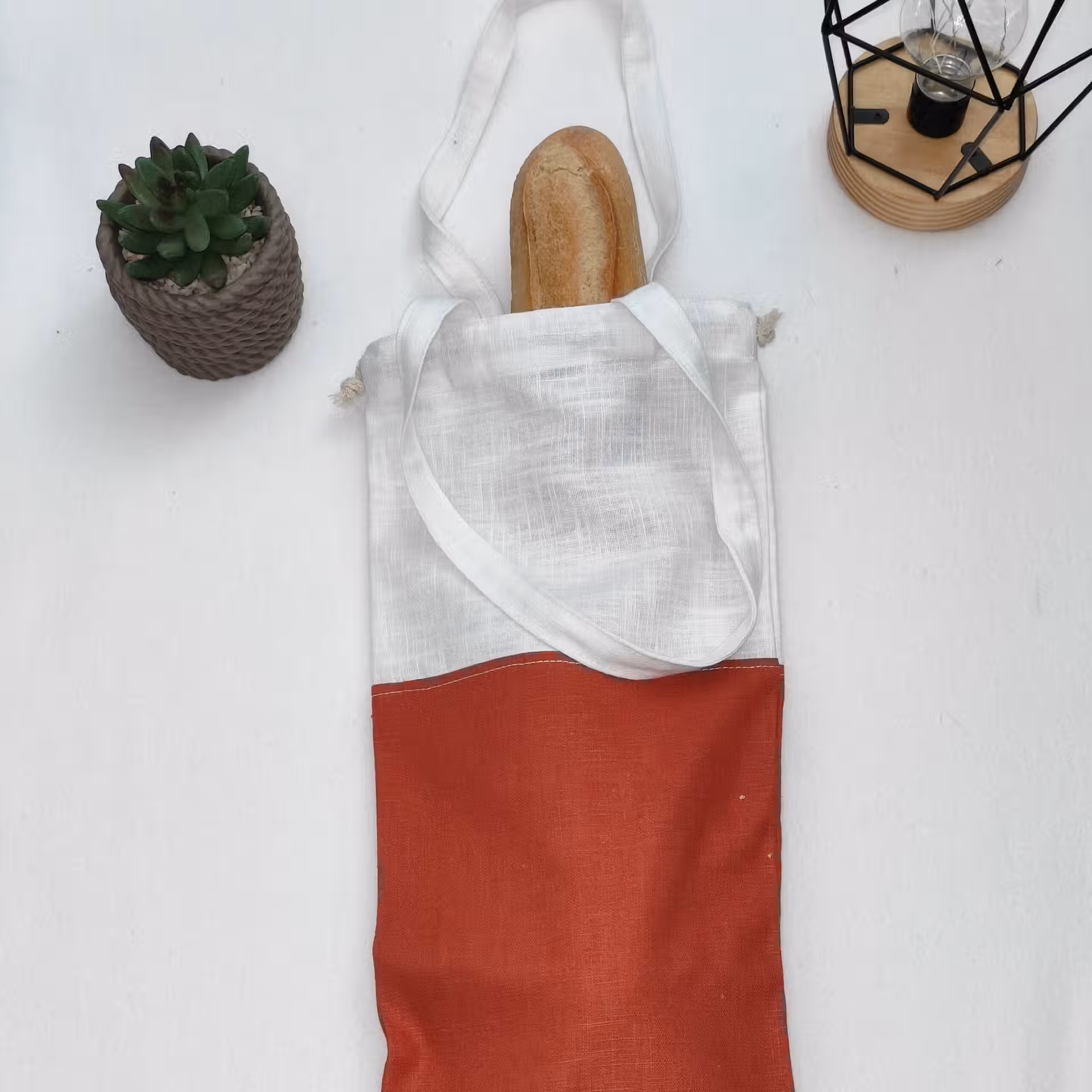 sac à pain bicolore rouge et blanc