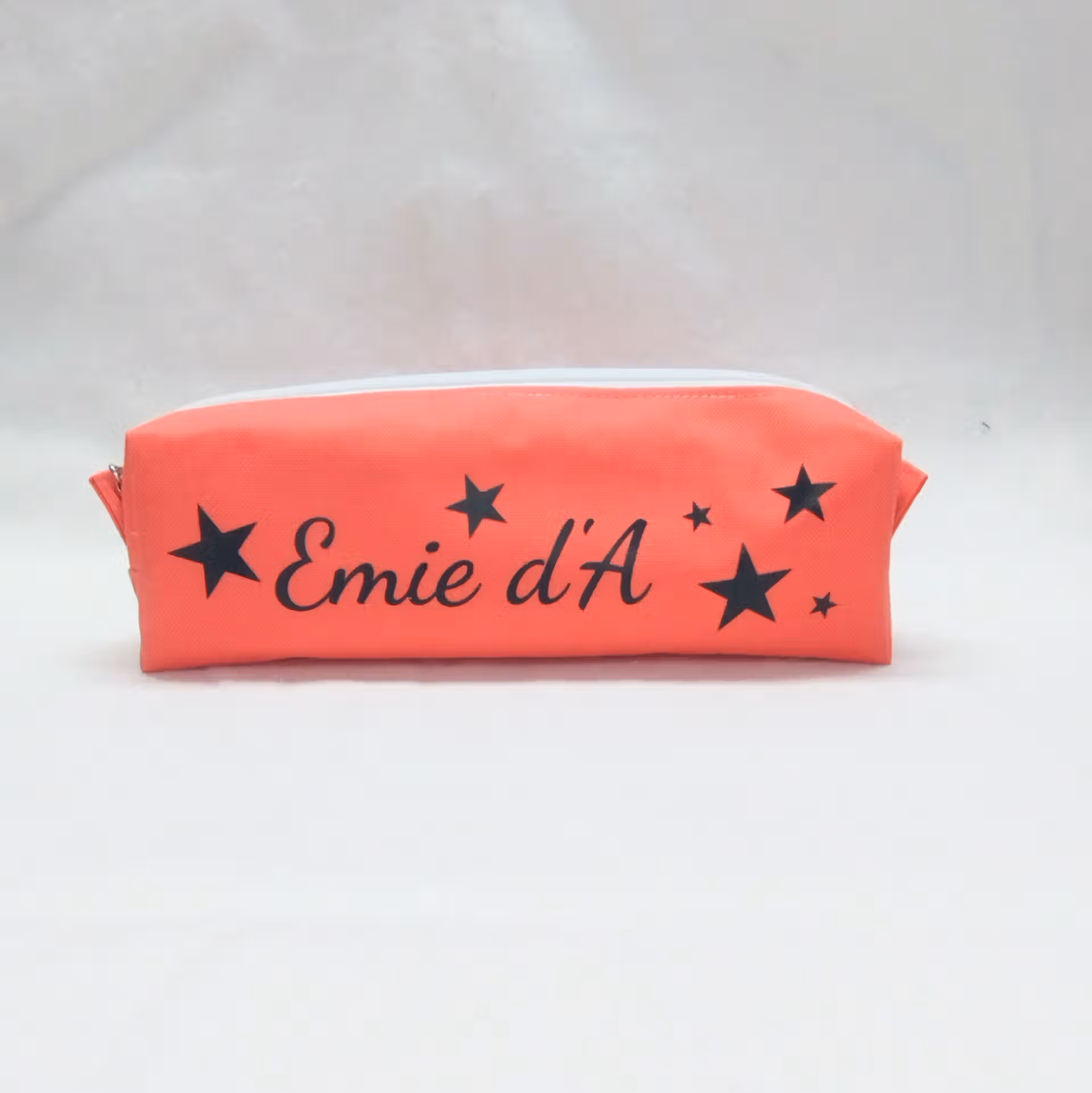 Trousse personnalisée avec prénom et étoile Trousse personnalisée avec prénom Emie d'A et des étoiles