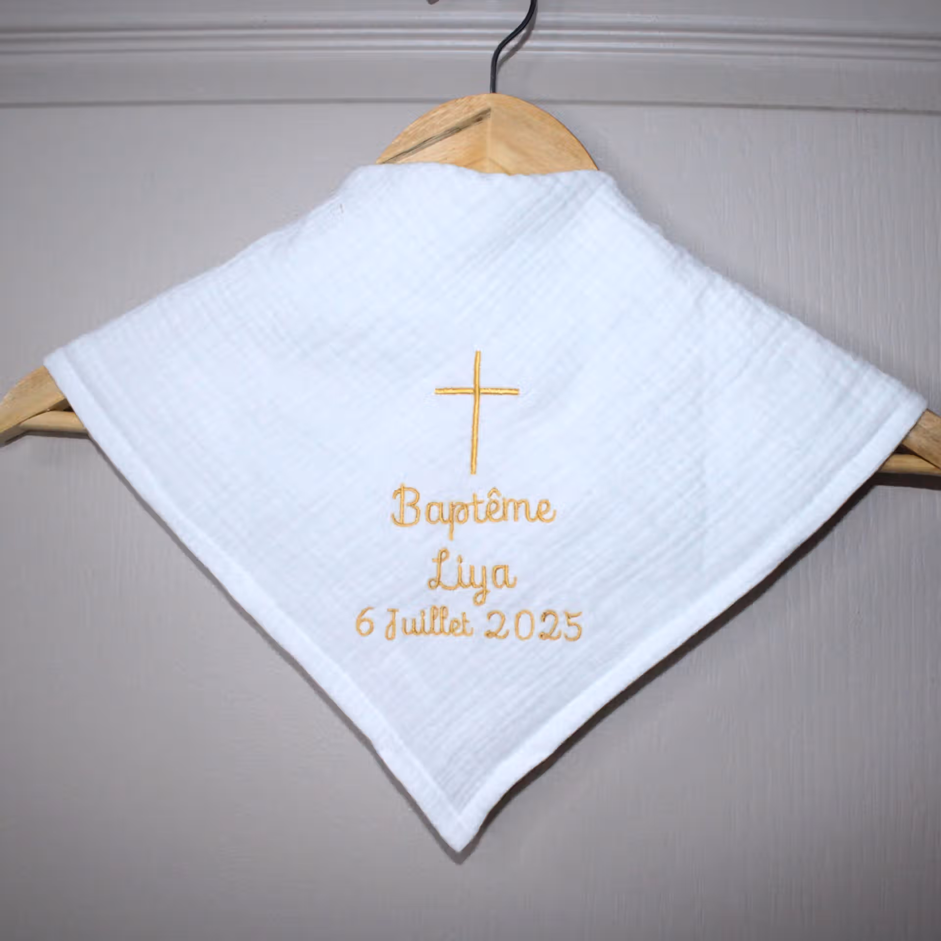 IMG_6084.JPG_2 Lange de baptême en double gaze de coton - motif croix