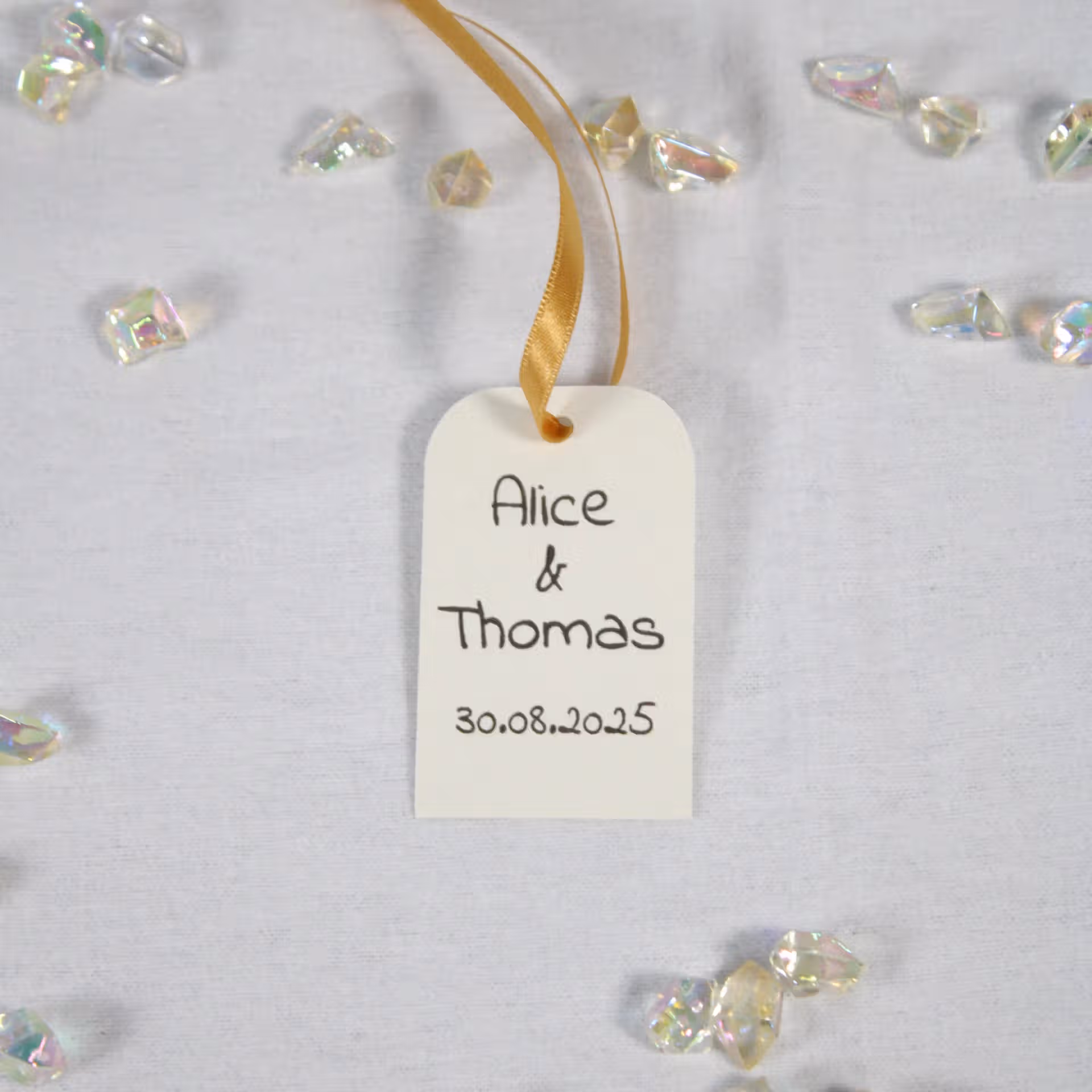 étiquette tag arrondi Lot de 15 Etiquettes en papier, perforées et personnalisées - Forme Tag arrondi