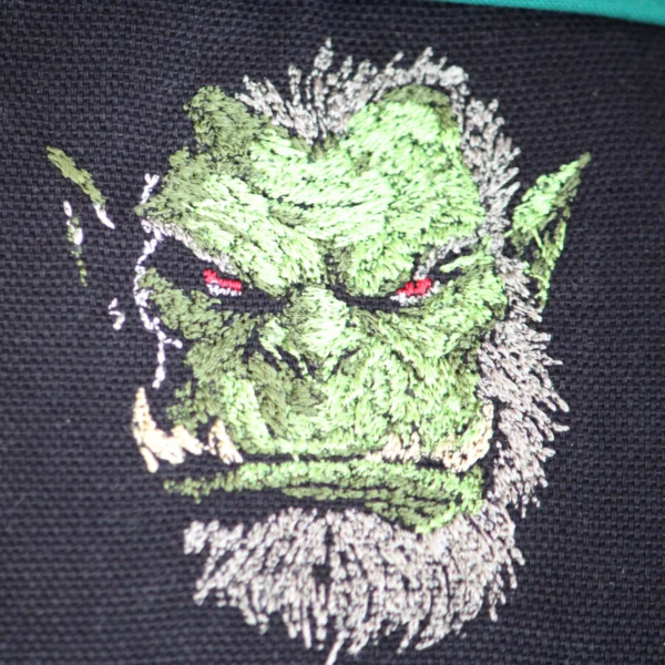 Bourse à dés carrée noire brodée - Ork face