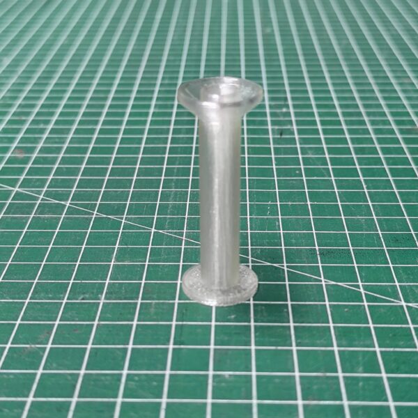 IMG_20251026_204145-EDIT Bobines vides pour fil à coudre - à remplir