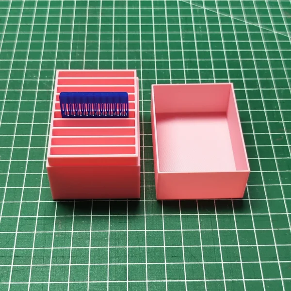 Boîte de rangement avec couvercle pour étui d'aiguilles